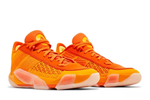 Jordan 38 Low Dearica Hamby Sunshine dámske nízke streetové tenisky — produktová fotografia na bielom pozadí, bočný pohľad