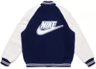 Nike x Nigo NRG Varsity Jacket Navy bunda tmavomodrá — produktová fotografia na bielom pozadí, bočný pohľad