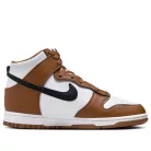 Nike Dunk High Next Nature Light British Tan dámske vysoké streetové tenisky béžové — produktová fotografia na bielom pozadí, bočný pohľad