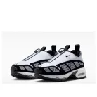 Nike Air Max Sunder White Black dámske nízke streetové tenisky biele-čierne — produktová fotografia na bielom pozadí, bočný pohľad