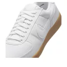 Nike Field General '82 White Gum dámske nízke streetové tenisky biele-hnedé — produktová fotografia na bielom pozadí, bočný pohľad