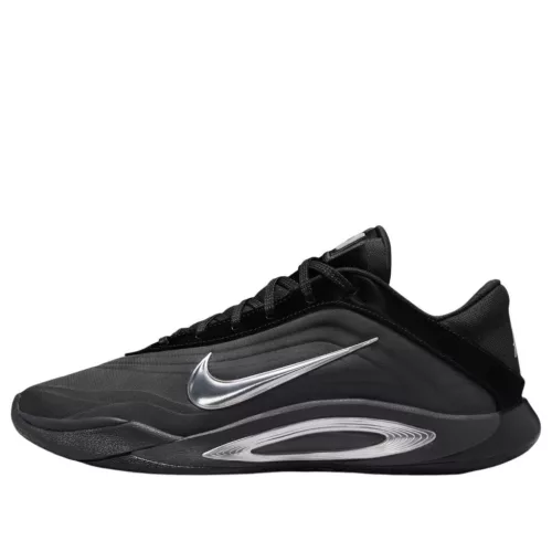 Nike A'ja Wilson A'One Black Dark Smoke Grey dámske nízke basketbalové tenisky čierne-strieborné — produktová fotografia na bielom pozadí, bočný pohľad
