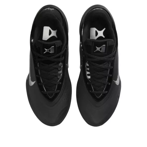 Nike A'ja Wilson A'One Black Dark Smoke Grey dámske nízke basketbalové tenisky čierne-strieborné — produktová fotografia na bielom pozadí, bočný pohľad