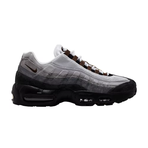 Nike Air Max 95 SB Cacao Wow nízke streetové tenisky — produktová fotografia na bielom pozadí, bočný pohľad