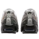 Nike Air Max 95 SB Cacao Wow nízke streetové tenisky — produktová fotografia na bielom pozadí, bočný pohľad