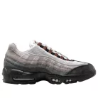 Nike Air Max 95 SB Cacao Wow nízke streetové tenisky — produktová fotografia na bielom pozadí, bočný pohľad