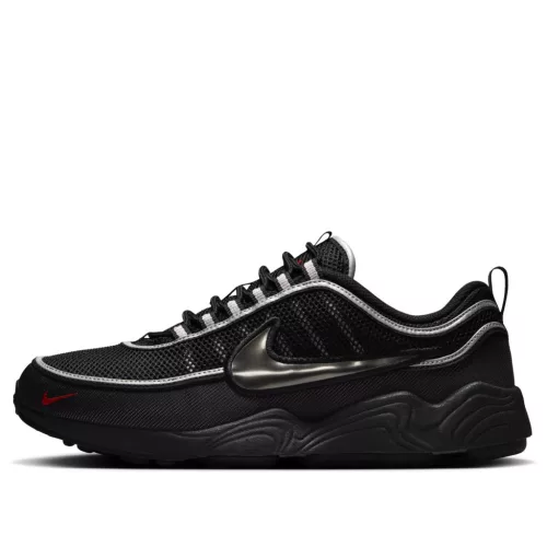Nike Air Zoom Spiridon Black Metallic Silver nízke streetové tenisky čierne-strieborné — produktová fotografia na bielom pozadí, bočný pohľad
