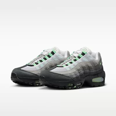 Nike Air Max 95 OG Big Bubble Fresh Mint dámske nízke streetové tenisky mentolové — produktová fotografia na bielom pozadí, bočný pohľad