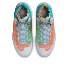 Nike Kobe 9 Elite Protro What The (2025) detské nízke basketbalové tenisky — produktová fotografia na bielom pozadí, bočný pohľad