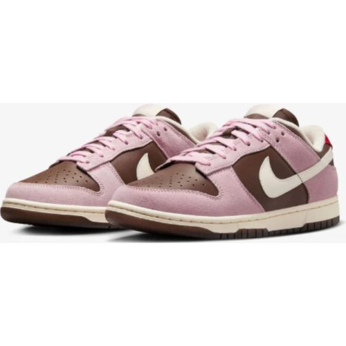 Nike Dunk Low 'Neapolitan'