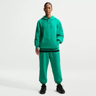 Nike x NOCTA Fleece CS Hoodie 2 Neptune Green mikina s kapucňou zelená — produktová fotografia na bielom pozadí, bočný pohľad