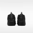 Nike Air Max 90 Drift Triple Black nízke streetové tenisky čierne — produktová fotografia na bielom pozadí, bočný pohľad