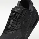 Nike Air Max 90 Drift Triple Black nízke streetové tenisky čierne — produktová fotografia na bielom pozadí, bočný pohľad