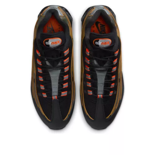 Nike Air Max 95 Safety Orange Camo nízke streetové tenisky čierne-béžové — produktová fotografia na bielom pozadí, bočný pohľad