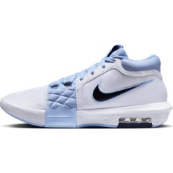 Nike LeBron Witness 8 'UNC'