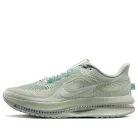 Nike Air Zoom Pegasus Premium Jade Horizon nízke bežecké tenisky — produktová fotografia na bielom pozadí, bočný pohľad