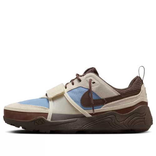 Nike Zoom Field Jaxx Travis Scott Leche Blue nízke streetové tenisky modré-hnedé — produktová fotografia na bielom pozadí, bočný pohľad