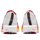 Nike ZoomX Vaporfly Next% 3 FK Ekiden Pack nízke bežecké tenisky — produktová fotografia na bielom pozadí, bočný pohľad