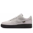 Nike Air Force 1 Low '07 Cordura Iron Ore nízke streetové tenisky — produktová fotografia na bielom pozadí, bočný pohľad