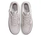Nike Air Force 1 Low '07 Cordura Iron Ore nízke streetové tenisky — produktová fotografia na bielom pozadí, bočný pohľad