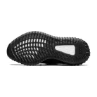 adidas Yeezy Boost 350 V2 Onyx nízke streetové tenisky — produktová fotografia na bielom pozadí, bočný pohľad