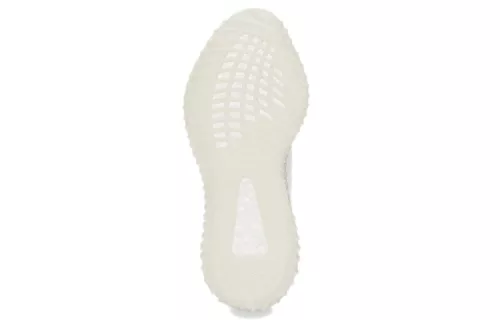 adidas Yeezy Boost 350 V2 Bone nízke streetové tenisky béžové — produktová fotografia na bielom pozadí, bočný pohľad