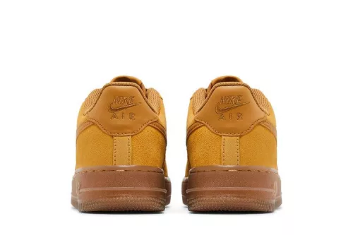 Nike Air Force 1 Low LV8 Wheat Gum Light Brown (GS) detské nízke mestské tenisky hnedé