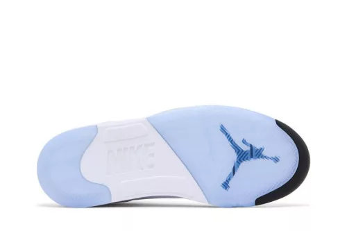 Jordan 5 Retro White Metallic (2026) (GS) detské vysoké basketbalové topánky biele