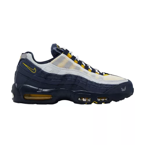 Nike Air Max 95 SB Eric Koston Obsidian Speed Yellow nízke streetové tenisky tmavomodré-žlté — produktová fotografia na bielom pozadí, bočný pohľad