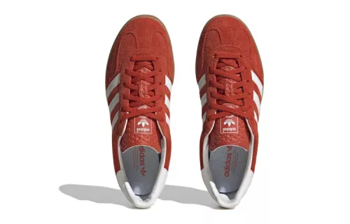 adidas Gazelle Indoor Bold Orange dámske nízke streetové tenisky oranžové — produktová fotografia na bielom pozadí, bočný pohľad
