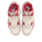 Jordan 4 Retro Valentine's Day Sierra Red dámske nízke streetové tenisky červené — produktová fotografia na bielom pozadí, bočný pohľad