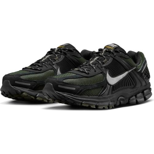 Nike Zoom Vomero 5 'Black Sequoia'
