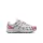 Nike P-6000 Off White Peony detské nízke streetové tenisky lomené biele-biele — produktová fotografia na bielom pozadí, bočný pohľad