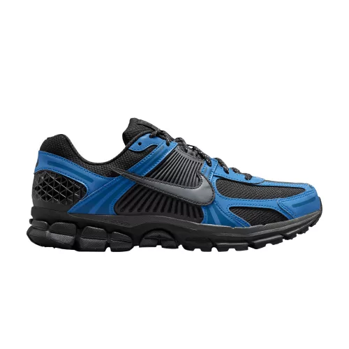 Nike Zoom Vomero 5 Black Court Blue nízke bežecké tenisky neónovozelené-čierne — produktová fotografia na bielom pozadí, bočný pohľad