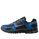 Nike Zoom Vomero 5 Black Court Blue nízke bežecké tenisky neónovozelené-čierne — produktová fotografia na bielom pozadí, bočný pohľad