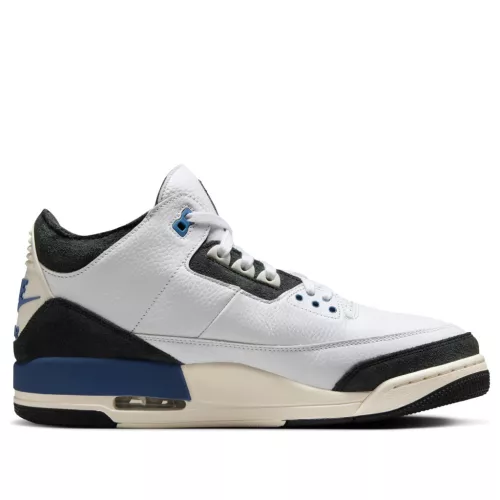 Jordan 3 Retro OG SP A Ma Maniére Diffused Blue nízke streetové tenisky modré — produktová fotografia na bielom pozadí, bočný pohľad