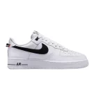 Nike Air Force 1 Low '07 LV8 White Black Bright Crimson nízke streetové tenisky biele-čierne — produktová fotografia na bielom pozadí, bočný pohľad