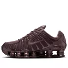 Nike Shox TL Tattoo Black dámske nízke streetové tenisky čierne — produktová fotografia na bielom pozadí, bočný pohľad