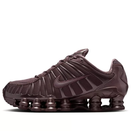 Nike Shox TL Tattoo Black dámske nízke streetové tenisky čierne — produktová fotografia na bielom pozadí, bočný pohľad