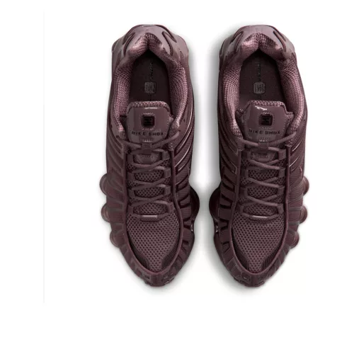 Nike Shox TL Tattoo Black dámske nízke streetové tenisky čierne — produktová fotografia na bielom pozadí, bočný pohľad