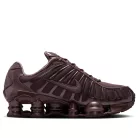 Nike Shox TL Tattoo Black dámske nízke streetové tenisky čierne — produktová fotografia na bielom pozadí, bočný pohľad