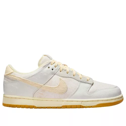 Nike Dunk Low Retro QS Tokyo City Edition nízke streetové tenisky — produktová fotografia na bielom pozadí, bočný pohľad