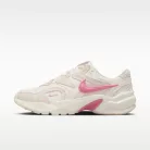 Nike AL8 Chalk Pale Ivory Peony dámske nízke streetové tenisky slonovinové — produktová fotografia na bielom pozadí, bočný pohľad
