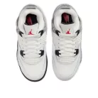 Jordan 4 Retro White Cement (2025) detské nízke streetové tenisky biele — produktová fotografia na bielom pozadí, bočný pohľad