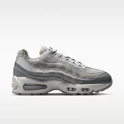 Nike Air Max 95 SE Big Bubble Grey Fog Silver dámske nízke streetové tenisky sivé-strieborné — produktová fotografia na bielom pozadí, bočný pohľad