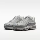 Nike Air Max 95 SE Big Bubble Grey Fog Silver dámske nízke streetové tenisky sivé-strieborné — produktová fotografia na bielom pozadí, bočný pohľad