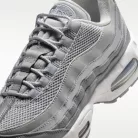 Nike Air Max 95 SE Big Bubble Grey Fog Silver dámske nízke streetové tenisky sivé-strieborné — produktová fotografia na bielom pozadí, bočný pohľad