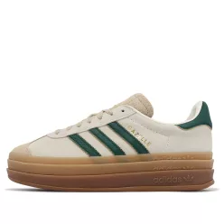 adidas Gazelle Bold Magic Beige Collegiate Green dámske nízke streetové tenisky krémové-zelené — produktová fotografia na bielom pozadí, bočný pohľad