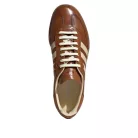 adidas Samba OG Made in Italy Vachetta Tan nízke streetové tenisky béžové — produktová fotografia na bielom pozadí, bočný pohľad