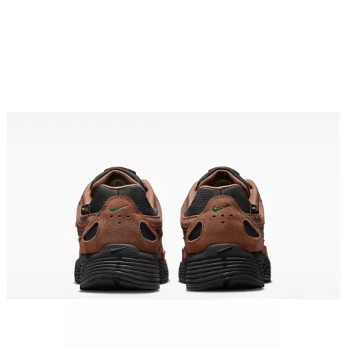 Nike P-6000 Premium Cordura Fauna Brown nízke streetové tenisky hnedé — produktová fotografia na bielom pozadí, bočný pohľad